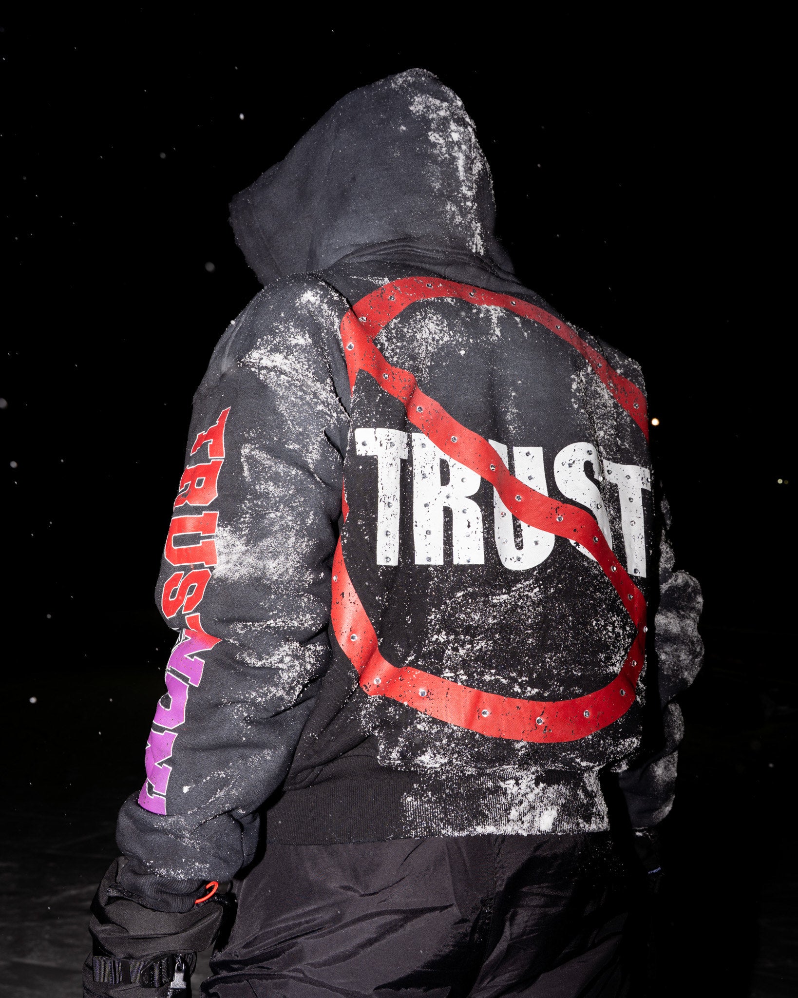 "TRUSTNONE ZIP"
