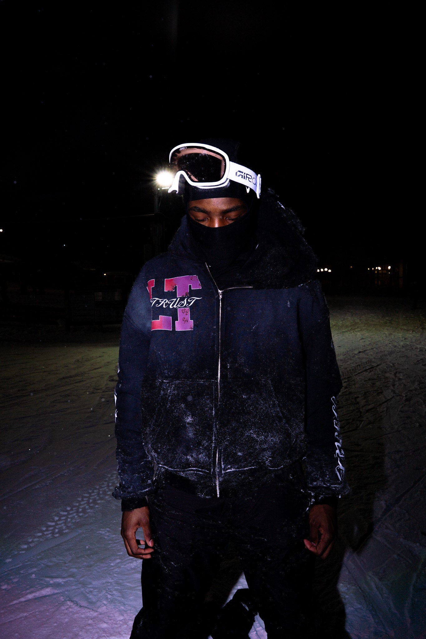 "TRUSTNONE ZIP"